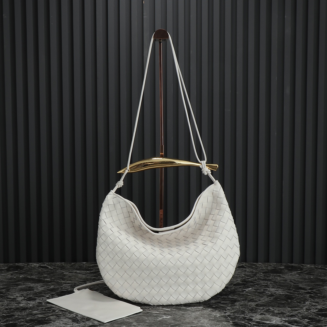 Bottega Veneta Hobo Bags